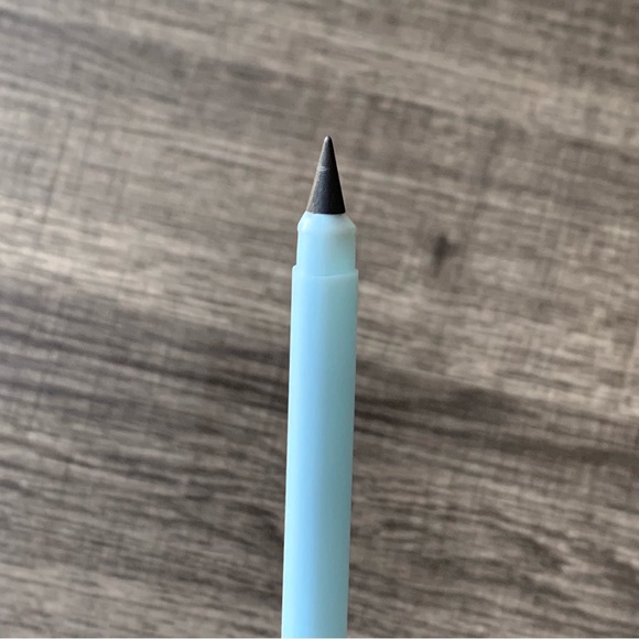 🍒🍒 (Bundle Only) Slim Sky Blue Infinity Pencil with Replacement Nibs - Picture 5 of 8